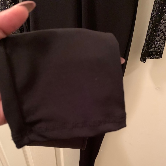 Deep V Jumpsuit (M) - Picture 6 of 6